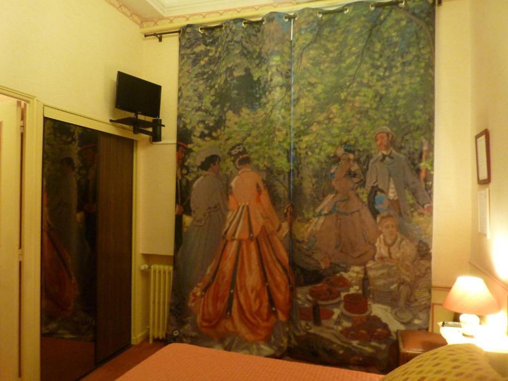 Hotel Du Fiacre Carpentras Cameră foto